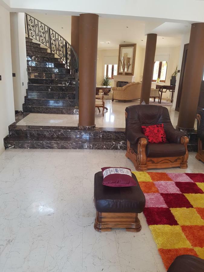 Larnaca Mansion Ideal For 3 Families Or More Exterior photo