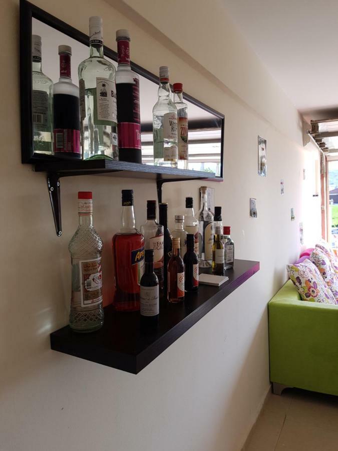 Larnaca Mansion Ideal For 3 Families Or More Exterior photo